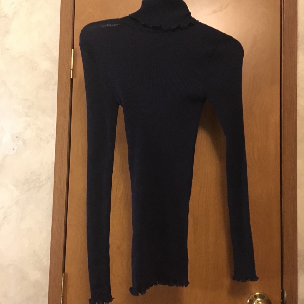 Women’s wool and silk knit sweater L/XL